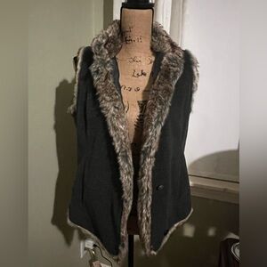 J Jill Dk Gray Fur Trimmed Vest; Size Small; Excellent Condition; Worn Just Once